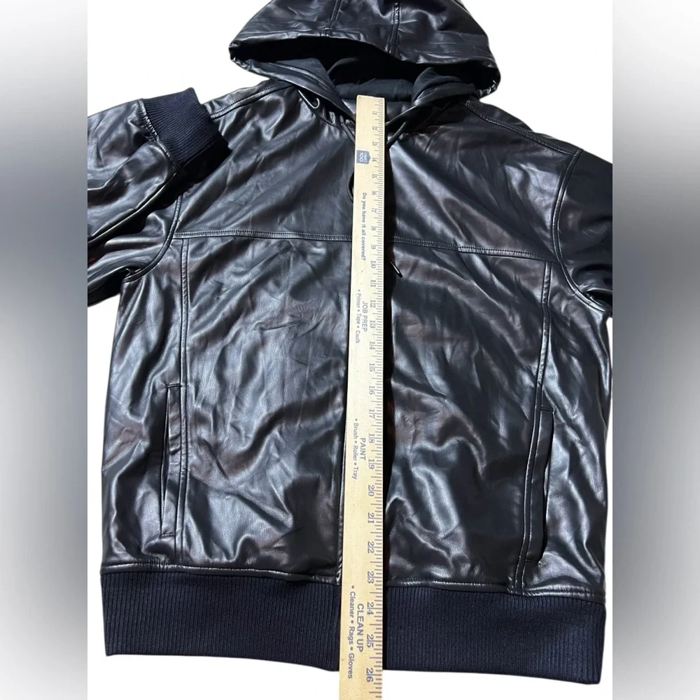 Mode of‎ One Black Faux Leather Hooded full Zip Jacket Men’s Small long sleeve
